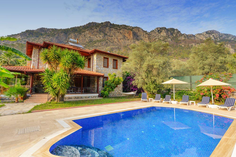 Luxury Villa Nurtan in Turkey. Sleeps 6/8